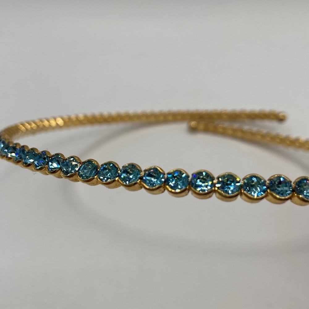 Joan Boyce Crystal Coil Necklace One Shine For All Aqua Goldtone M/L